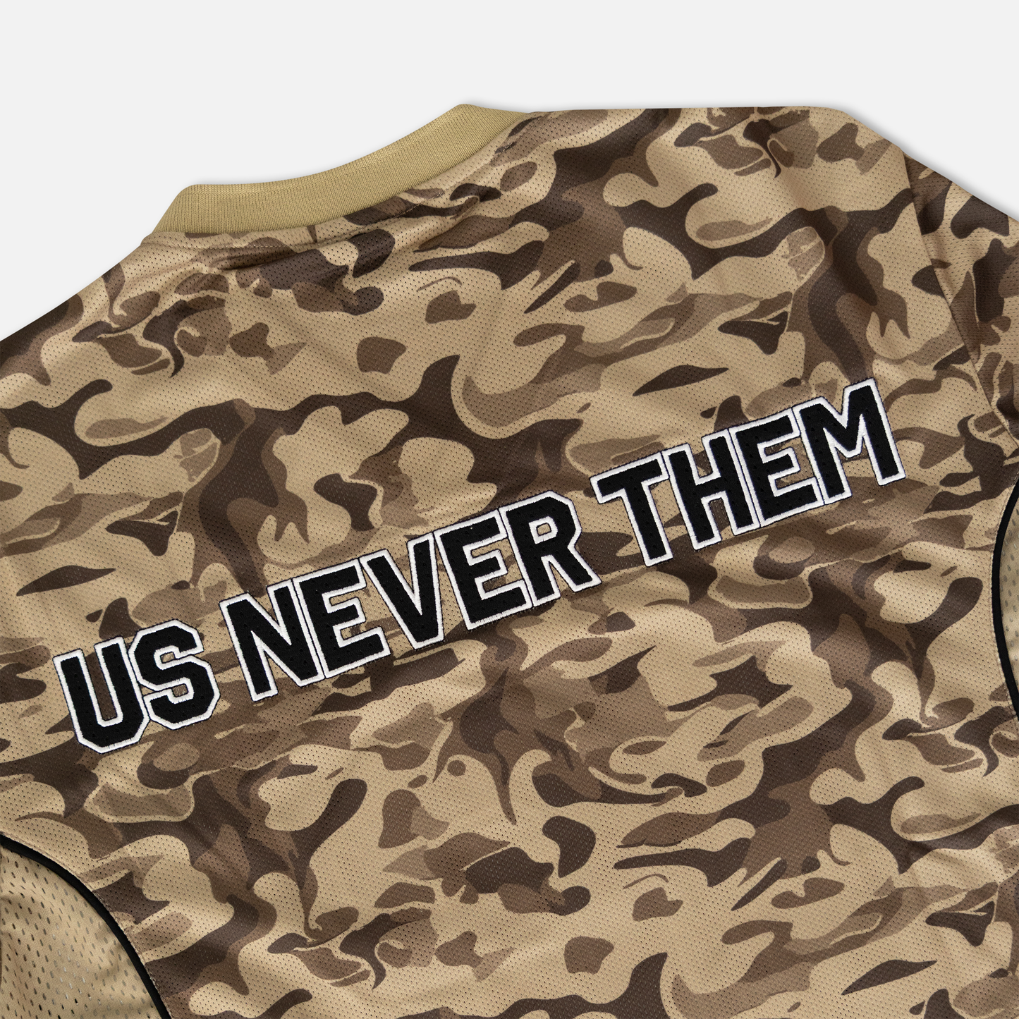 US NEVER THEM MESH TOP