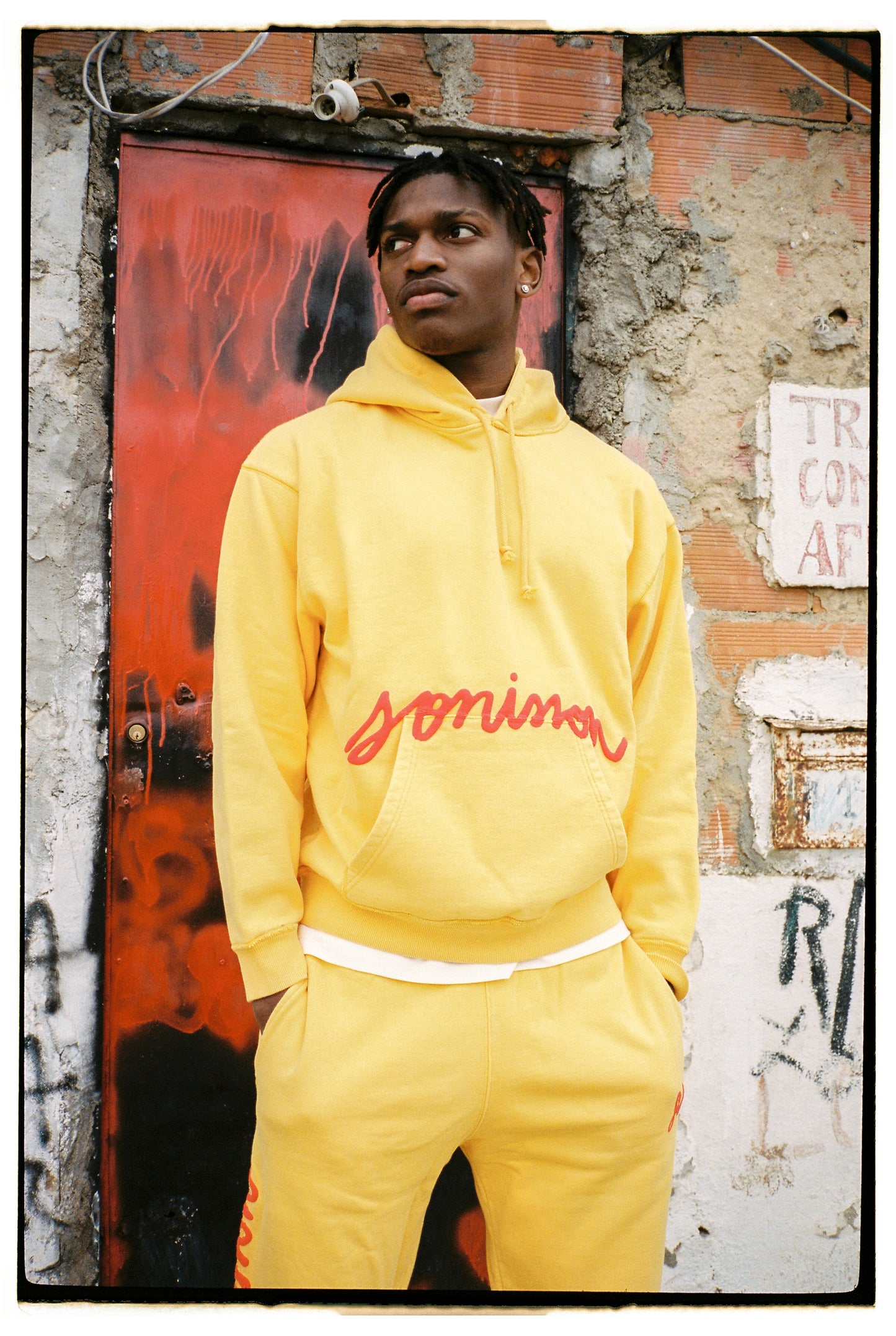 YELLOW WASHED HOODIE